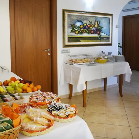 Szálloda Il Girasole