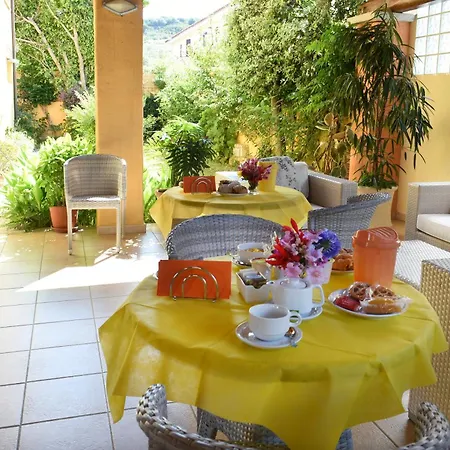 Il Girasole Hotel